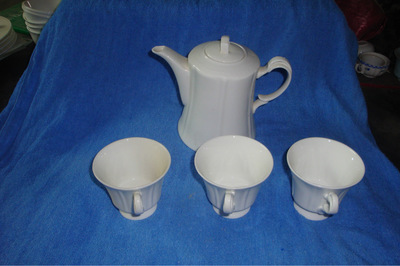 低成本高品質(zhì) 潮州富達(dá)日用陶瓷的低價(jià)庫(kù)存壺杯大解析